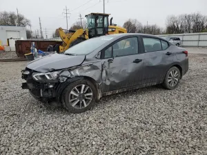 Nissan Versa S 1.6L 4 2024
