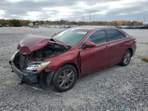 Toyota Camry LE 2.5L 4 2017
