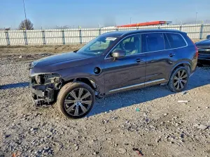Volvo XC90 PLUS 2.0L 4 2023