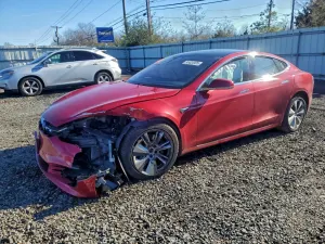 Tesla Model S 2021