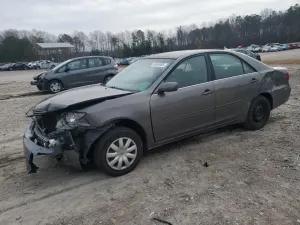 Toyota Camry LE 2.4L 4 2006