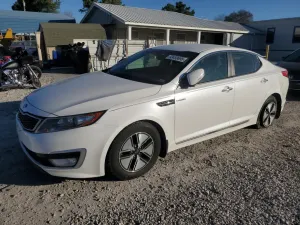Kia Optima HYBRID 2.4L 4 2013