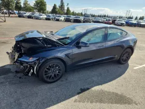 Tesla Model 3 2024