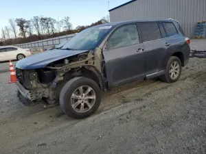 Toyota Highlander BASE 2.7L 4 2012