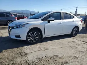 Nissan Versa SV 1.6L 4 2020