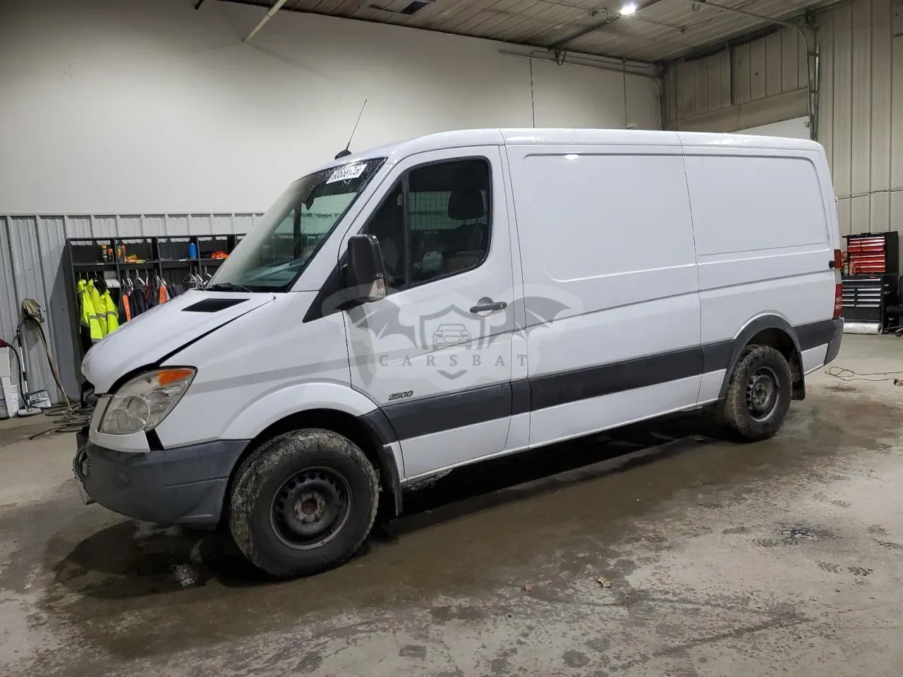 Mercedes-Benz Sprinter 2500 3.0L 6 2012