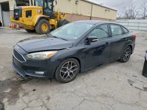 Ford Focus SE 2.0L 4 2015