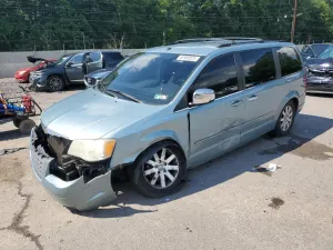 Chrysler Town & Country TOURING 3.8L 6 2008