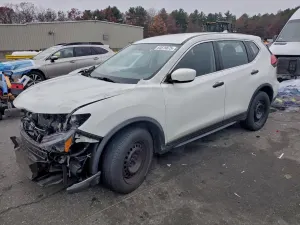 Nissan Rogue S 2.5L 4 2017