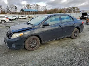 Toyota Corolla BASE 1.8L 4 2013