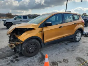 Ford Escape S 2.5L 4 2016