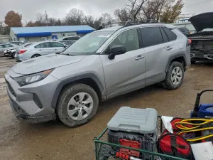 Toyota Rav4 LE 2.5L 4 2019