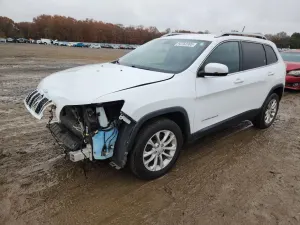 Jeep Cherokee LATITUDE 2.4L 4 2019