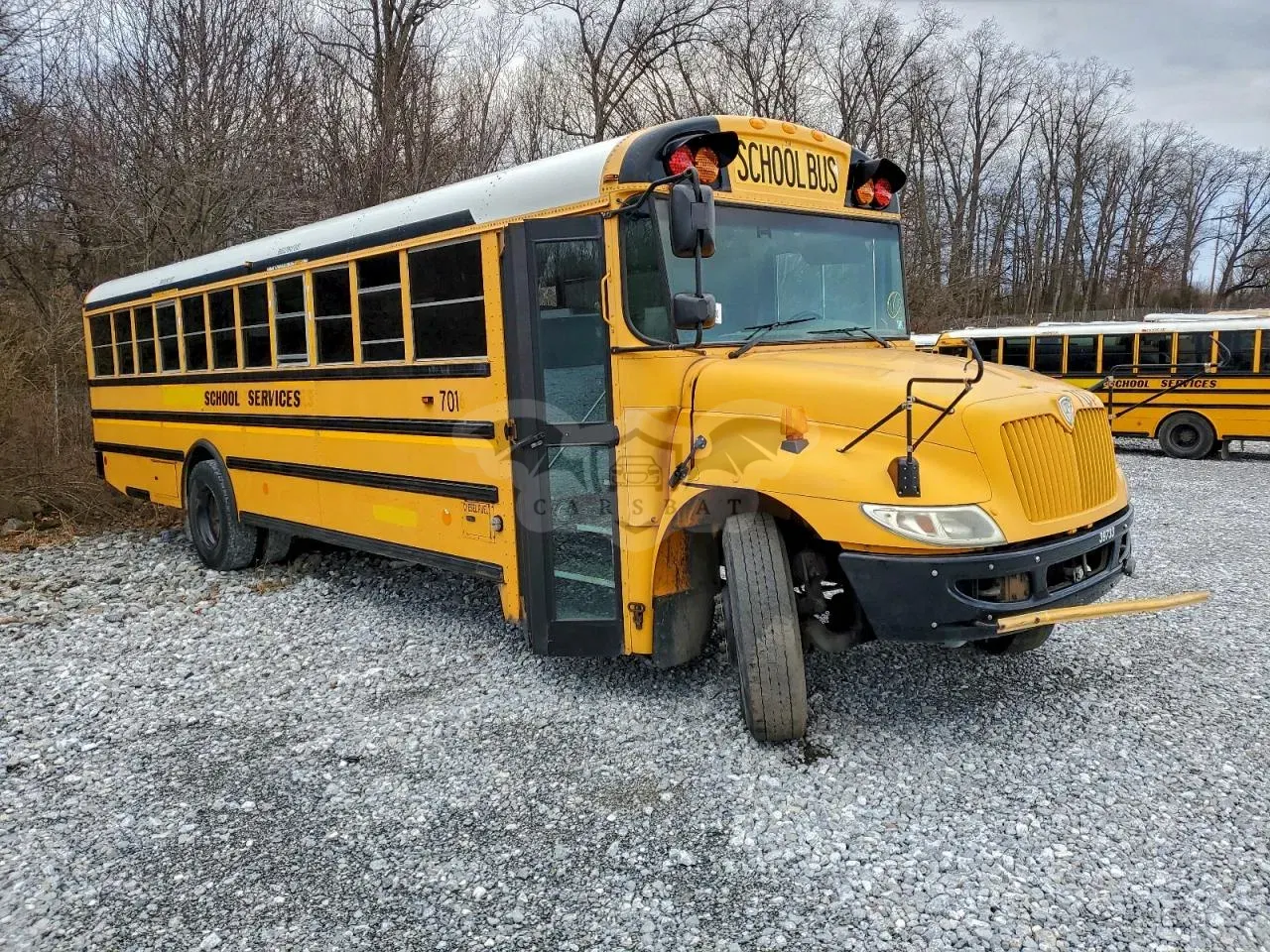 IC Corporation CE Series CE 6.4L 8 2013