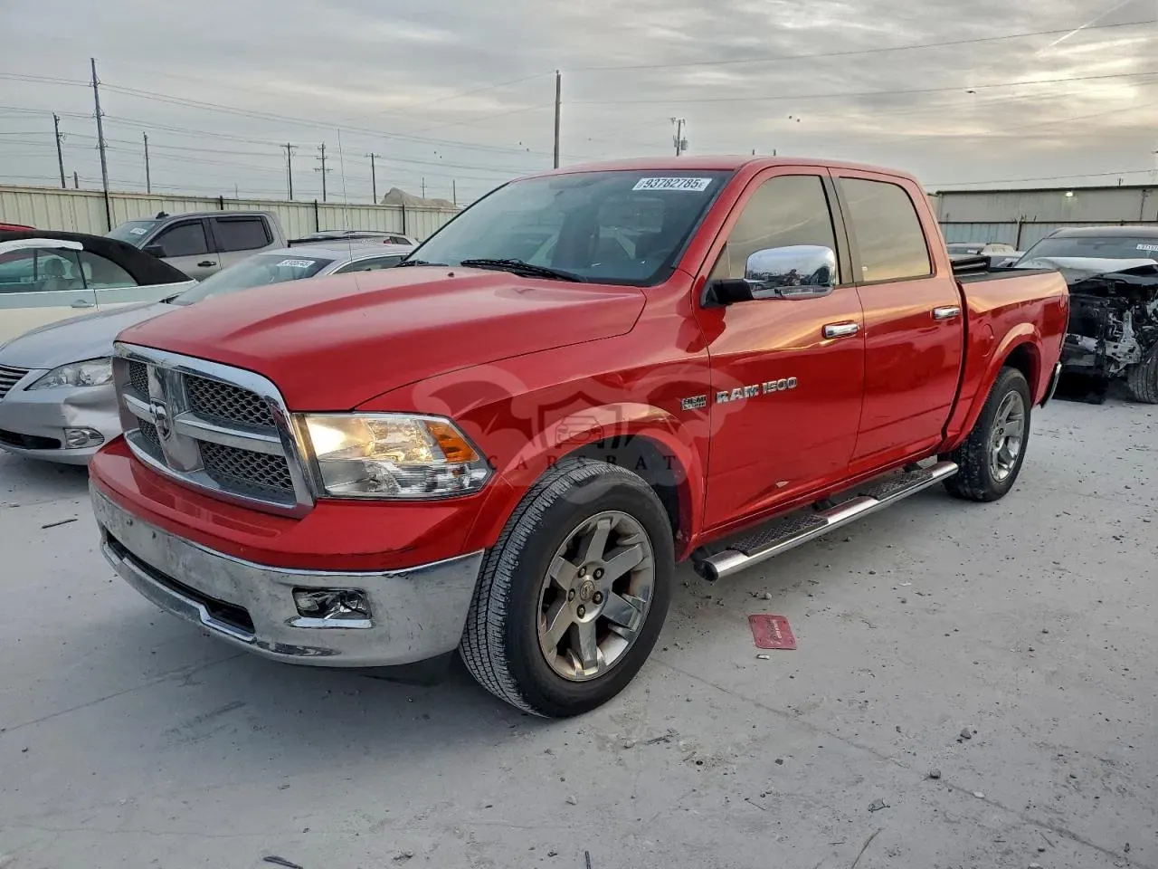 Dodge RAM LARAMIE 5.7L 8 2012