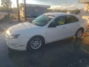 Ford Fusion S 2.5L 4 2012