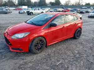 Ford Focus ST 2.0L 4 2014
