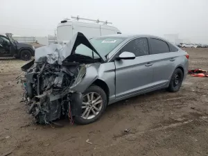 Hyundai Sonata SE 2.4L 4 2015