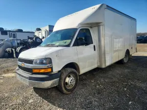 Chevrolet Express 6.6L 8 2021
