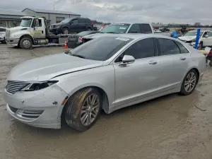 Lincoln MKZ 2.0L 4 2013
