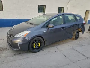 Toyota Prius 1.8L 4 2012