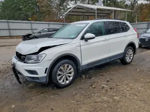 Volkswagen Tiguan SE 2.0L 4 2018