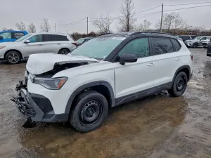Volkswagen Taos SE BLACK 1.5L 4 2025
