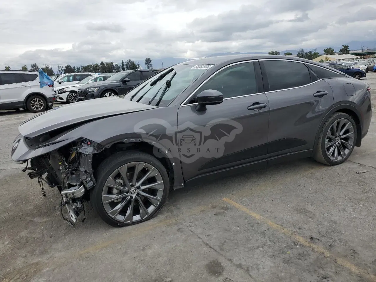 Toyota Crown XLE 2.5L 4 2023