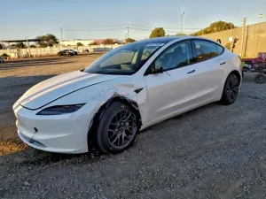 Tesla Model 3 2025