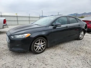 Ford Fusion SE 2.5L 4 2013