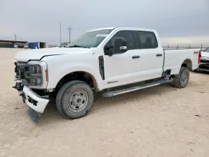 Ford F-250 SUPER DUTY 6.7L 8 2024