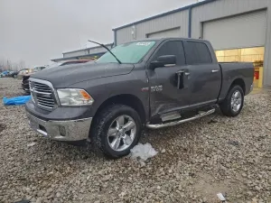 RAM 1500 SLT 5.7L 8 2018