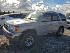 Toyota 4Runner SR5 3.4L 6 1998