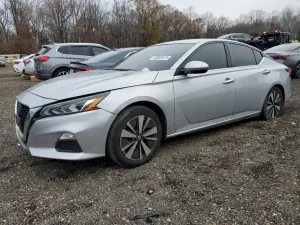 Nissan Altima SV 2.5L 4 2022
