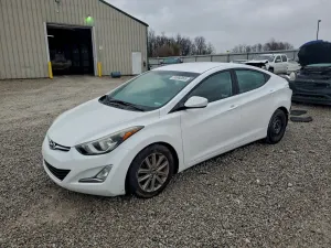 Hyundai Elantra SE 1.8L 4 2015