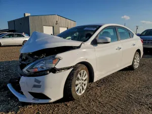 Nissan Sentra S 1.8L 4 2018