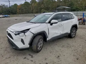 Toyota Rav4 XLE 2.5L 4 2022