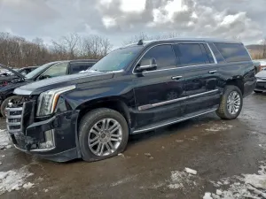 Cadillac Escalade ESV 6.2L 8 2017