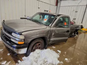 Chevrolet Silverado 1500 C1500 5.3L 8 2001