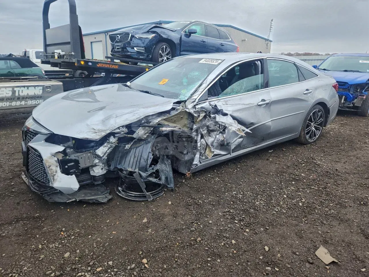 Toyota Avalon XLE 3.5L 6 2019