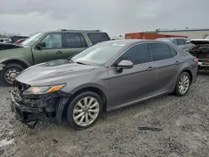 Toyota Camry L 2.5L 4 2019