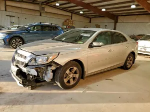Chevrolet Malibu LS 2.5L 4 2013