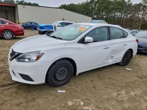 Nissan Sentra S 1.8L 4 2017
