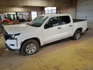 Nissan Frontier S 3.8L 6 2024