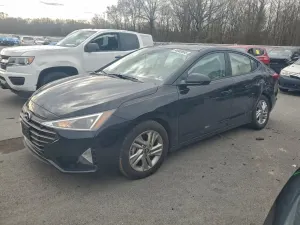 Hyundai Elantra SEL 2.0L 4 2019