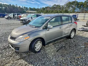 Nissan Versa S 1.8L 4 2012