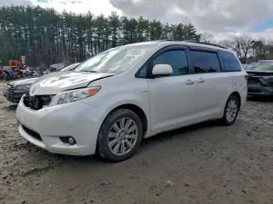 Toyota Sienna XLE 3.5L 6 2017