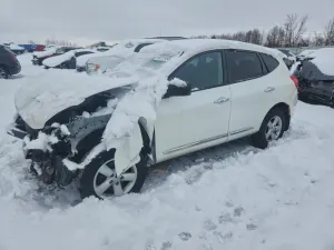 Nissan Rogue S 2.5L 4 2012