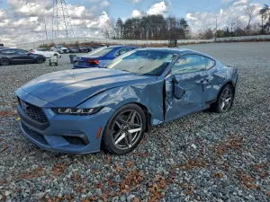 Ford Mustang 2.3L 4 2024