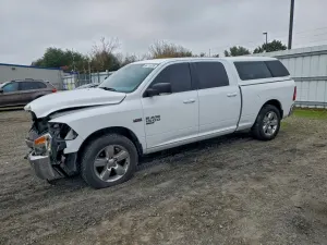 RAM 1500 SLT 5.7L 8 2019